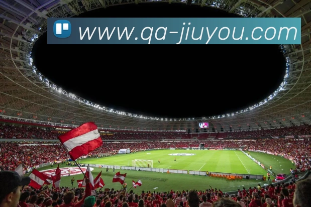 伦纳德因左膝不适提前结束客场之旅回洛杉矶接受治疗