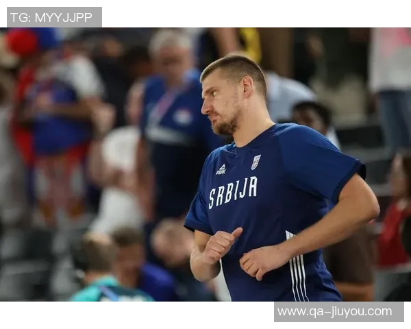 约基奇半场表现平平4次失误影响球队仅得7分6板6助1断