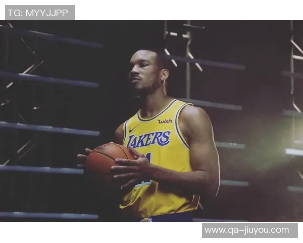 东契奇盛赞詹姆斯合作愉快认为其对湖人当下胜利至关重要