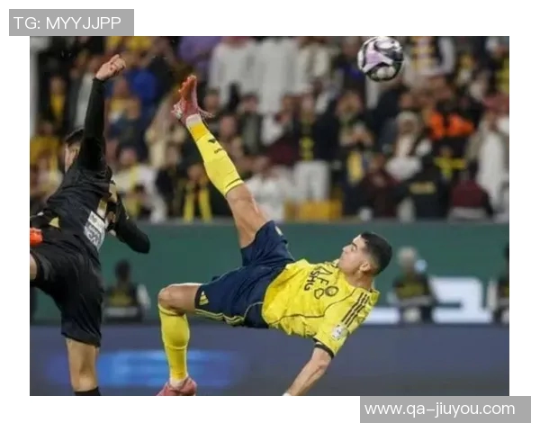 18岁埃斯特旺成巴西队新星同龄人进球超梅罗之和引关注